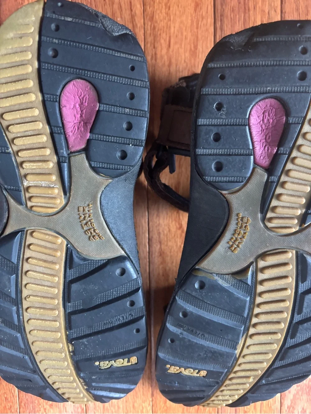 Men's Brown Teva Adjustable Strap Sandals size 9